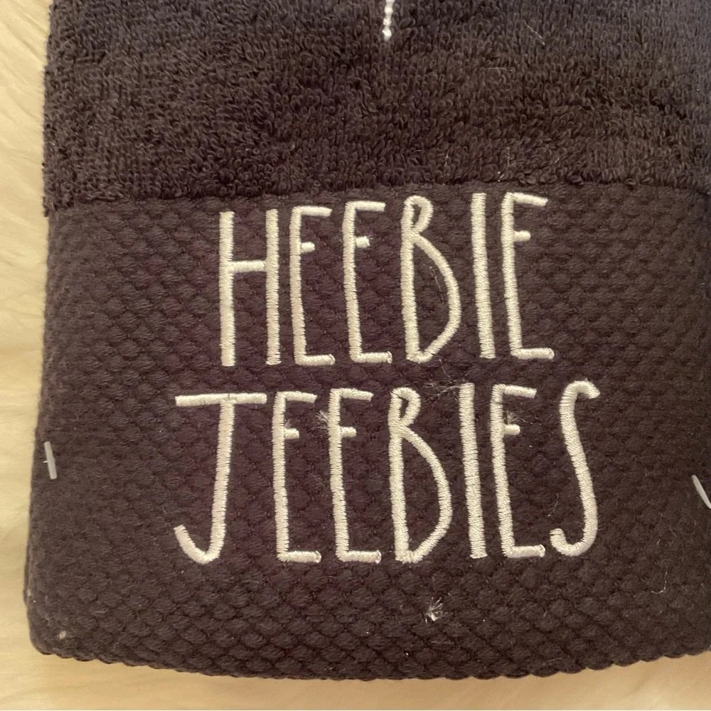 Rae Dunn Heebie Jeebies Hand Towels - NWT x2 Set / 4 Towels - Spiders Halloween